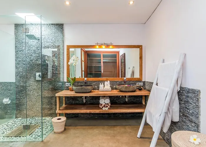 Essence Villa
