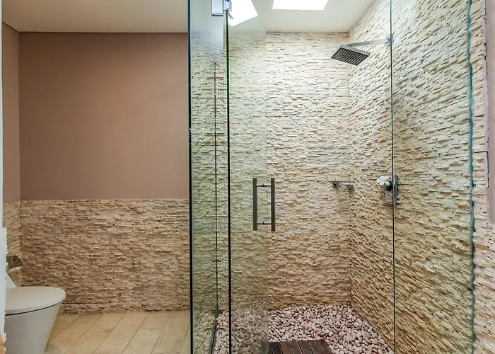 Villa Essence