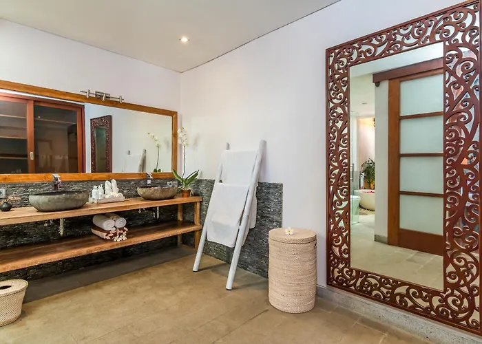 Essence Seminyak